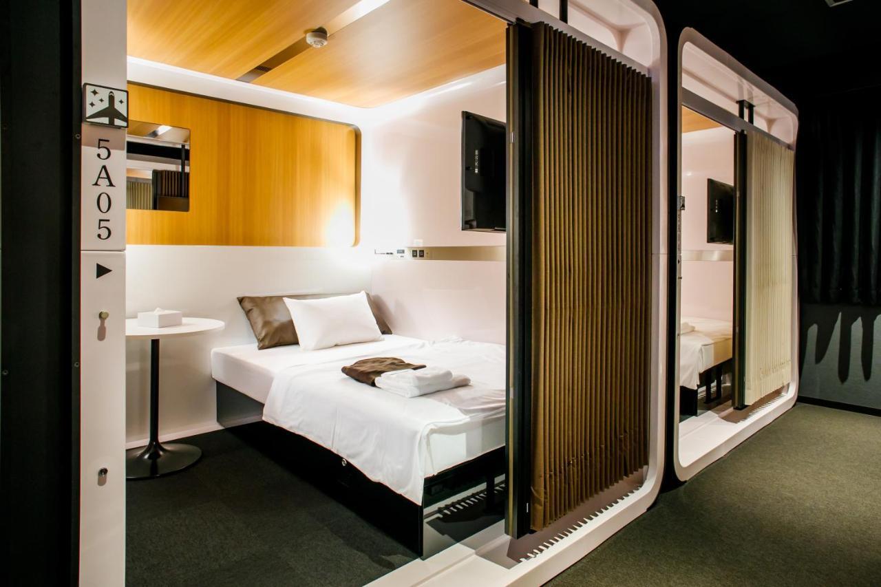 First Cabin Tkp Nagoya Station Hotel Bagian luar foto